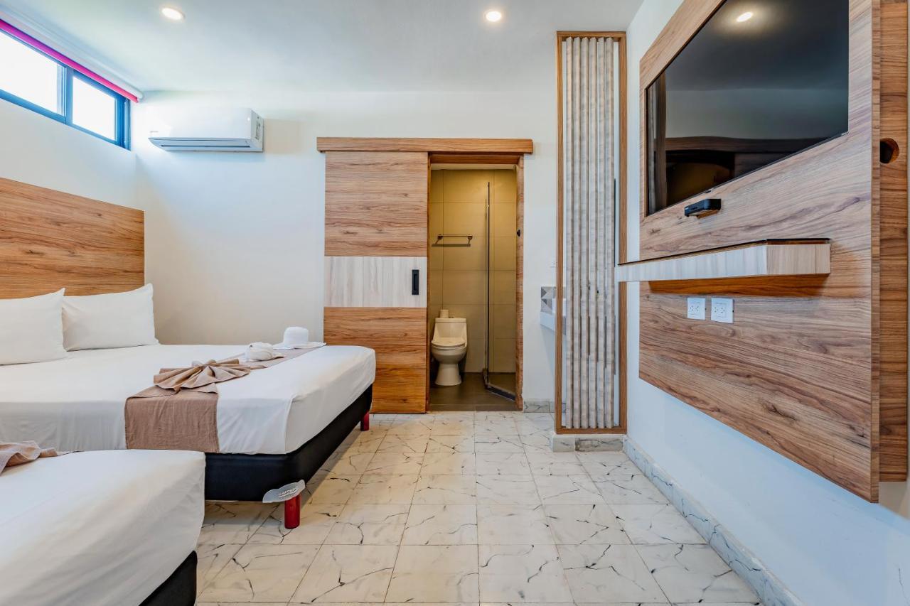 Hotel Central Merida By Kavia Bagian luar foto